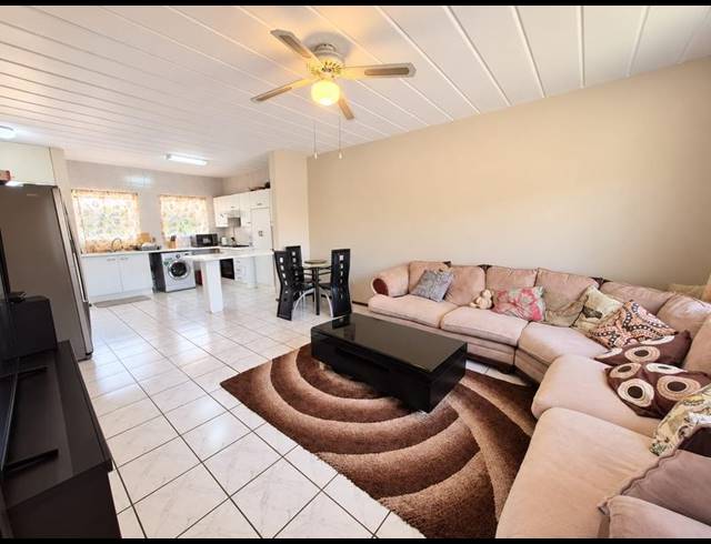 2 BEDROOM APARTMENT FOR SALE IN RANDHART
